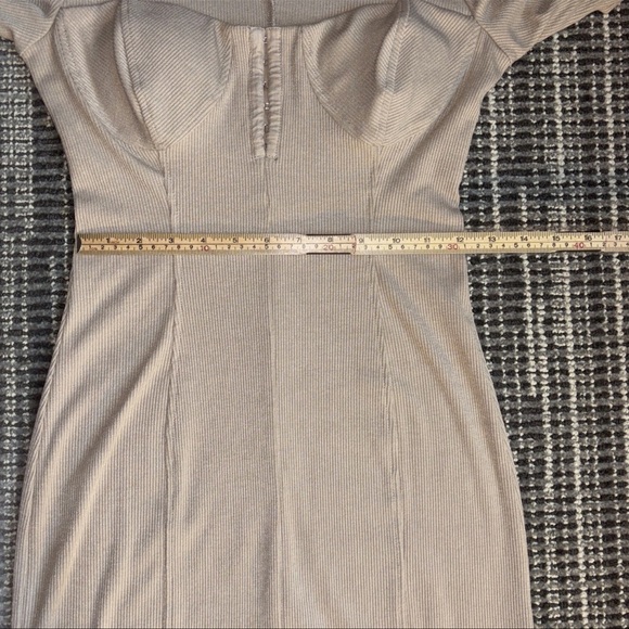 ASTR The Label Bustier‎ Tan Neutral Bodycon Mini Ribbed Dress Sz M Long Sleeve - Picture 9 of 14